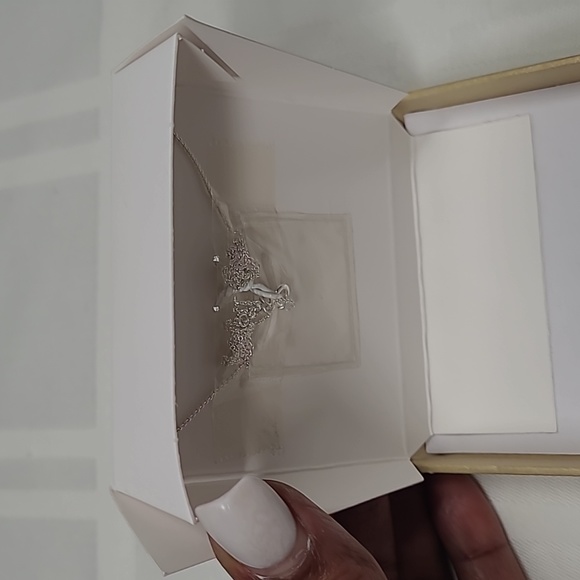 FootNotes Sterling Silver Sisters Always Necklace - Picture 6 of 7